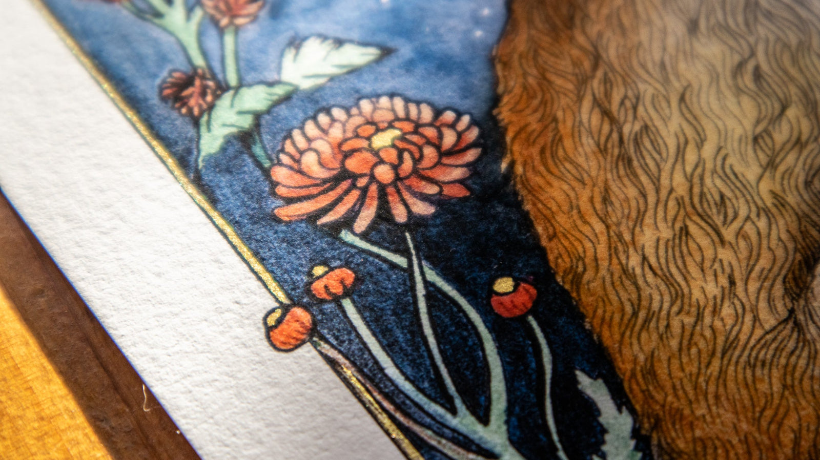 Close-up of Spirit of the Fox print metallic gold highlights shimmering on Hahnemühle Photo Rag 308 g/m²